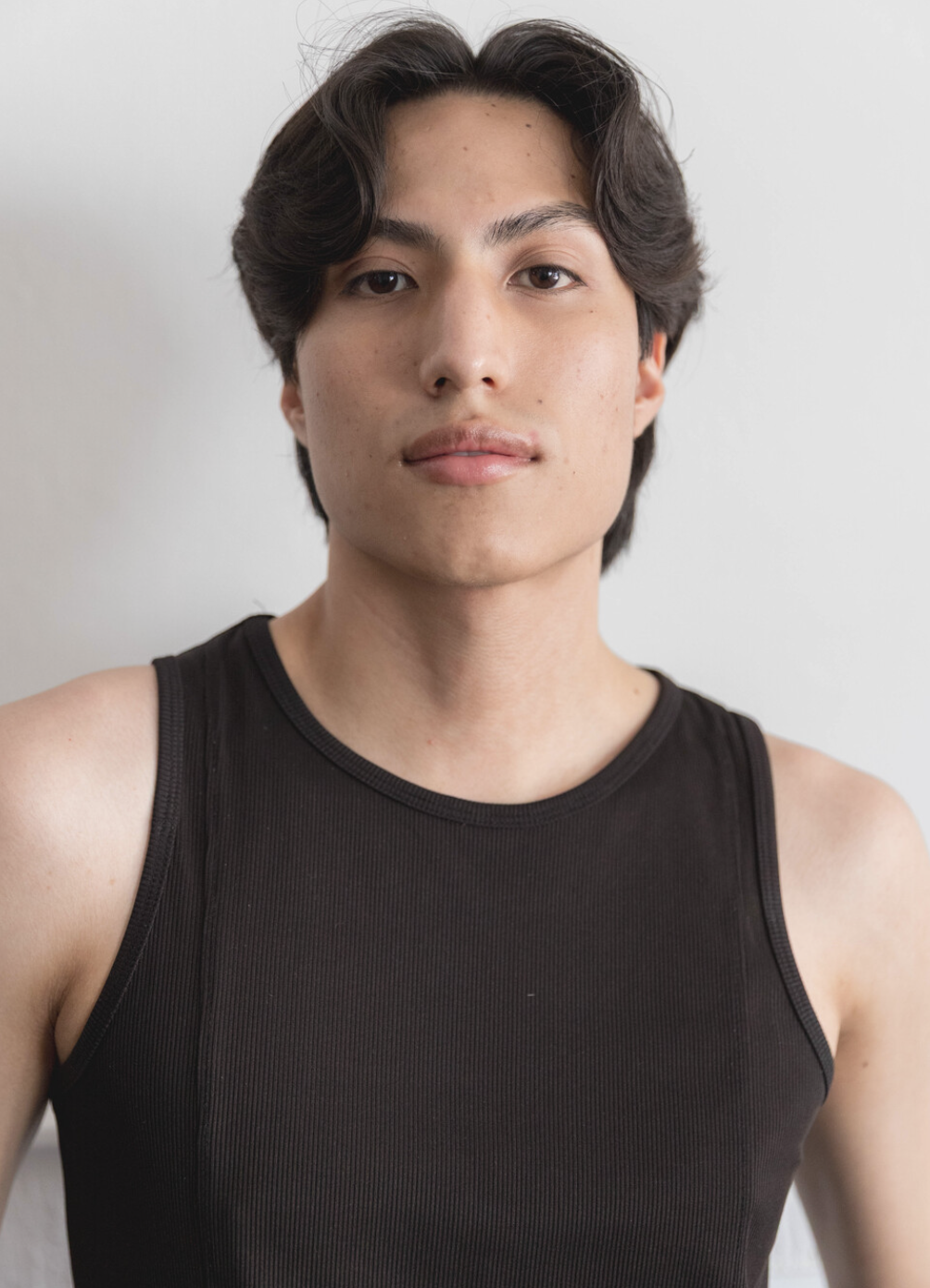 model profile picture